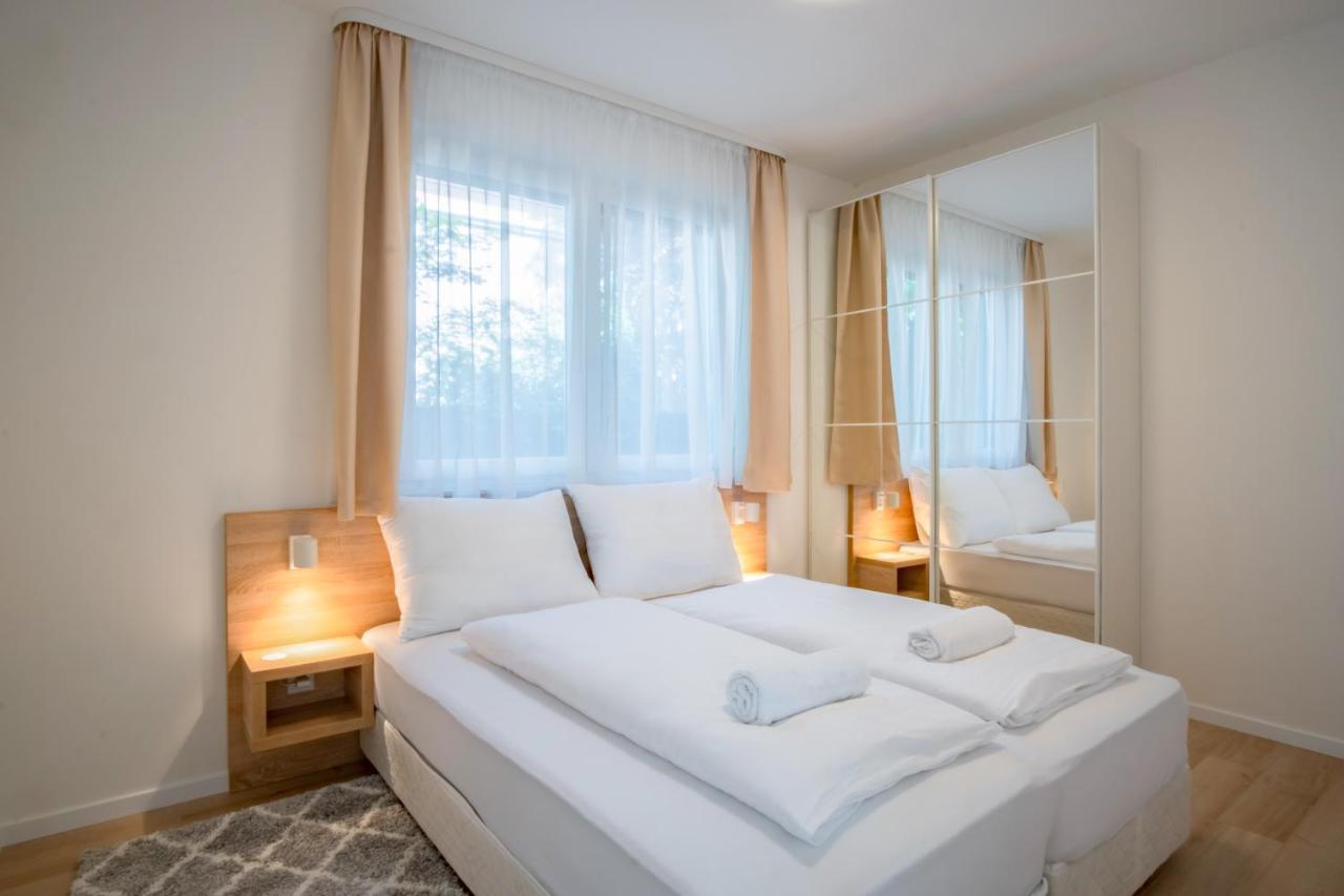 Myflat Batthyany Premium Residence Шіофок Екстер'єр фото
