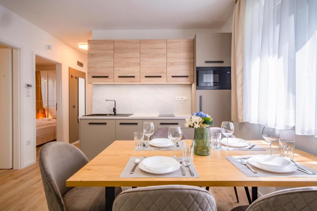 Myflat Batthyany Premium Residence Шіофок Екстер'єр фото