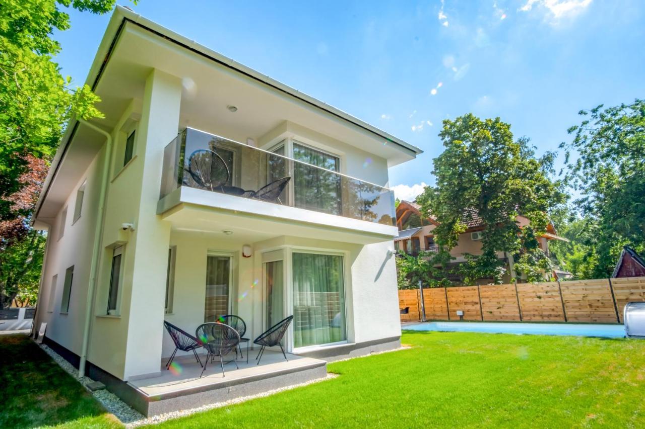 Myflat Batthyany Premium Residence Шіофок Екстер'єр фото